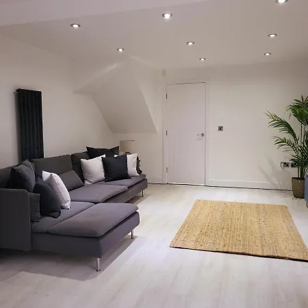 Apartment Luxurious 2 Bed House