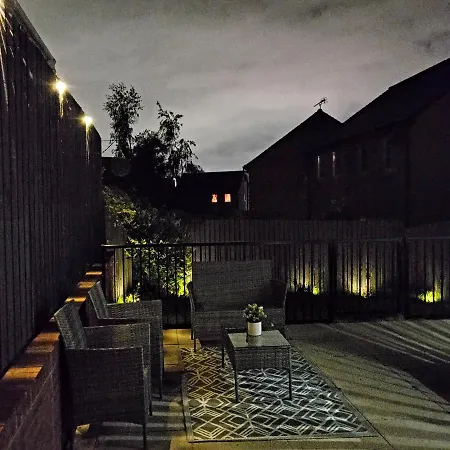 Luxurious 2 Bed House * Leeds (West Yorkshire)